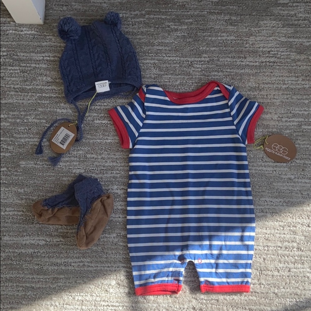 Egg outfit- hat onesie and booties